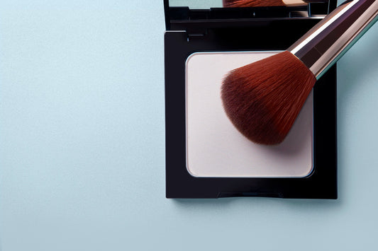 Enggak Creasing Lagi Dong! Ini Tips Make-up untuk Kulit Berminyak